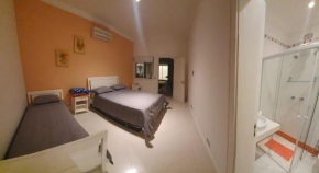 Mansao perfeita c lazer a 100m da praia no Guaruja